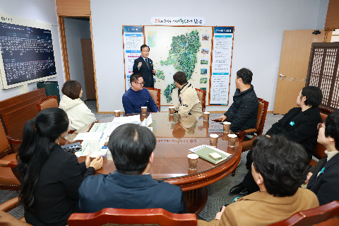 봉사하는 완주청년회 후원물품 기탁식 (5).JPG