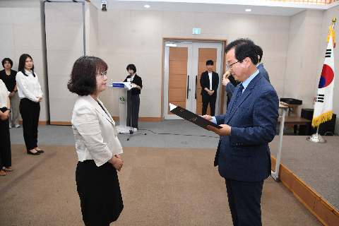 하반기 정기인사 사령교부 (240).JPG