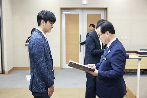 하반기 사령교부 6급이상 (133).JPG