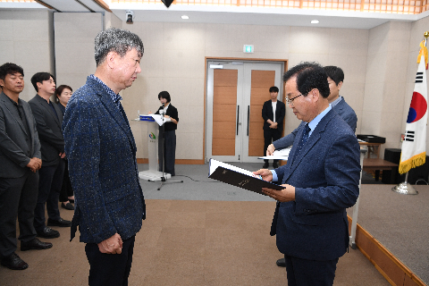 하반기 정기인사 사령교부 (183).JPG