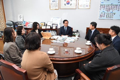 초록우산 협력사업 후원금 전달식 (7).JPG