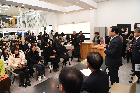 철쭉작은도서관 새단장 재 오픈식 (8).JPG