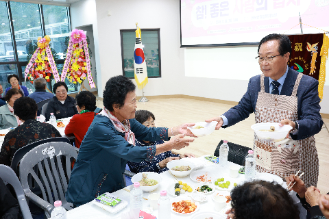 화산면 사랑의밥차 행사 (18).JPG