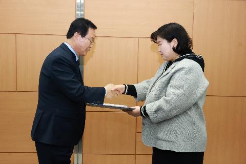 완주군 보육정책위원회 심의회 (2).JPG