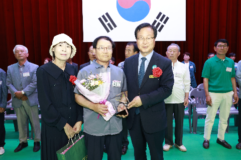 효도대상 시상 및 어르신 위안행사 (43).JPG