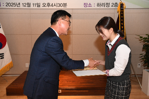 완주지구 청소년 한마음대회 및 장학금 수여식 (72).jpg