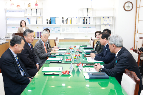독서국가 완주 추진 협의회 업무협약 (2).JPG