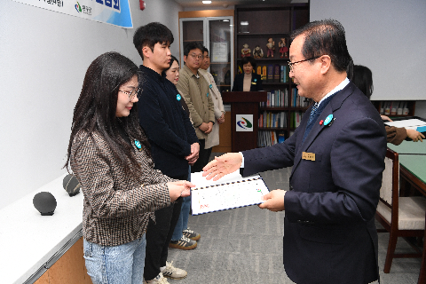 민원처리 단축 우수공무원 표창장 수여식 (16).JPG