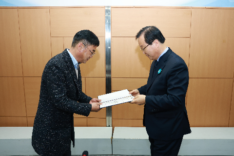 완주군 인구정책위원회 위촉식 (2).JPG