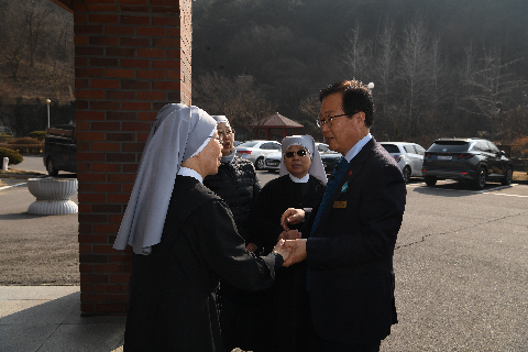 설맞이 군부대 및 사회복지시설 방문 (12).JPG