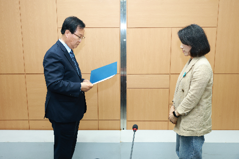 완주군민의날 행사 추진위원회 위촉식 (34).JPG