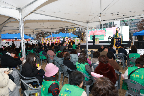 완주군 새마을지도자대회 & 크리스마스 축제 (97).JPG