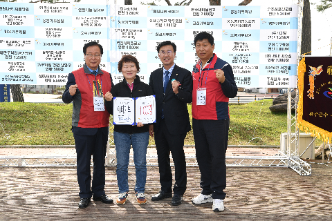 완주 사랑의 연탄나눔운동 봉사의날 행사 (25).JPG