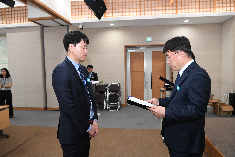 시설관리공단 직원 임용식 및 윤리경영 헌장선포 (27).JPG