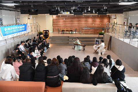 중국 하북학생단 우석대학교 방문격려 (2).JPG