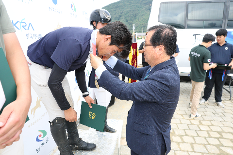 제1회 완주군 공공승마장 전국승마대회 (33).JPG