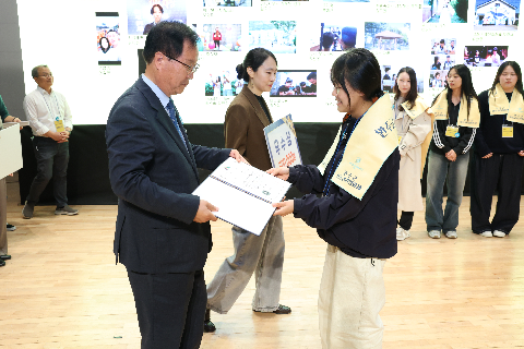 완주아동권리영화제 시상식 (101).JPG