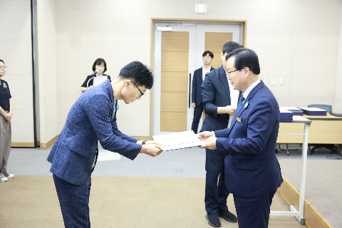하반기 사령교부 6급이상 (44).JPG