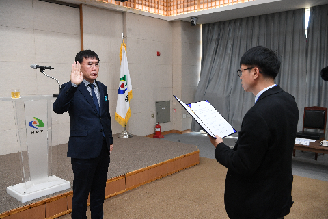 시설관리공단 직원 임명식 (83).JPG