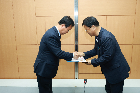 완주군민의날 행사 추진위원회 위촉식 (31).JPG