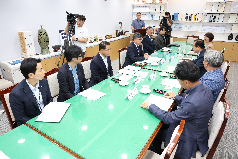 완주군야구장 건립관련 업무협약식 (4).JPG