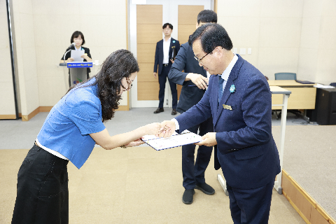 하반기 사령교부 6급이상 (208).JPG