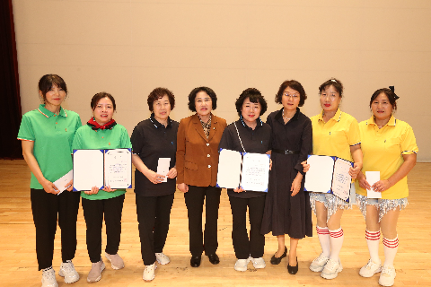 완주군 체육회장배 건강체조 경연대회 (73).JPG