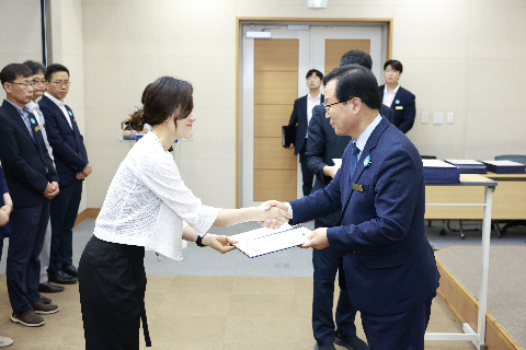하반기 사령교부 6급이상 (81).JPG