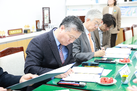 독서국가 완주 추진 협의회 업무협약 (9).JPG