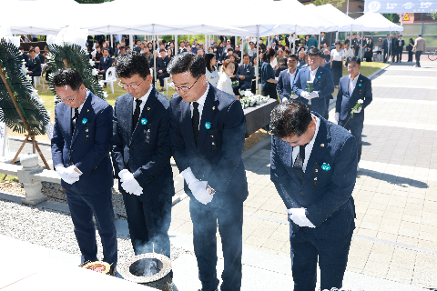 현충일 추념행사 (31).JPG