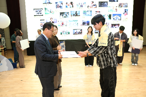 완주아동권리영화제 시상식 (56).JPG