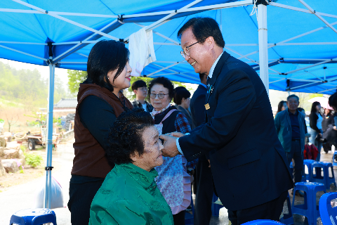구이면 화원경로당 준공식 (7).JPG