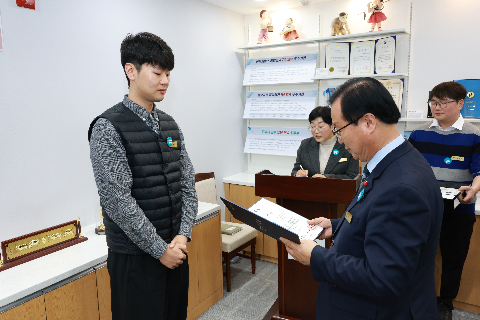 민원처리기간 단축 우수공무원 표창장 수여식 (24).JPG