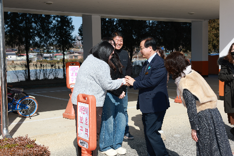 설맞이 군부대 및 사회복지시설 방문 (3).JPG