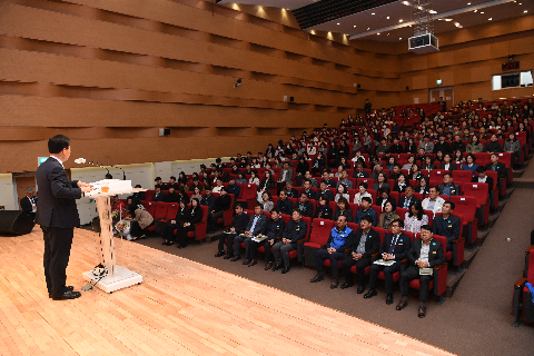 4월 직원월례회 (15).JPG