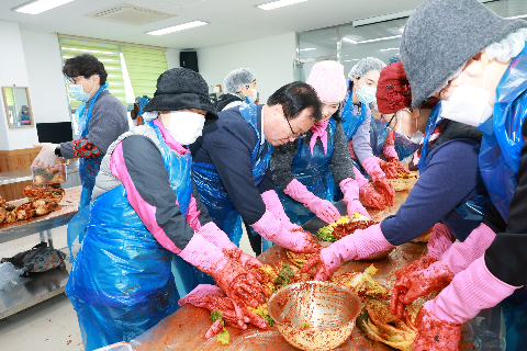 지역공동체 김장김치 나눔 행사 (14).JPG