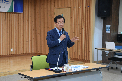 완주군 교육통합지원센터 간담회 (7).JPG