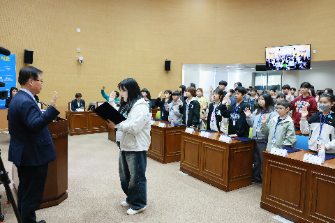 완주군 어린이·청소년의회 개원식 (117).JPG
