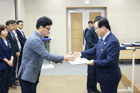 하반기 사령교부 6급이상 (95).JPG