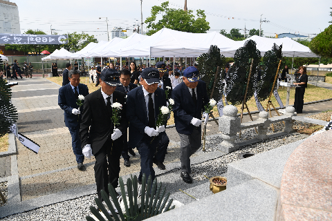 현충일추념식 (44).JPG