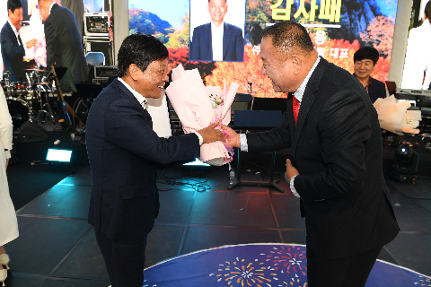 제2회 만경강 전국가요축제 (12).JPG