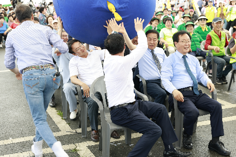 제60회 군민의날 대축제 (216).JPG