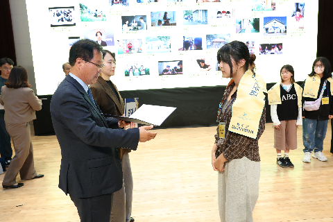 완주아동권리영화제 시상식 (27).JPG