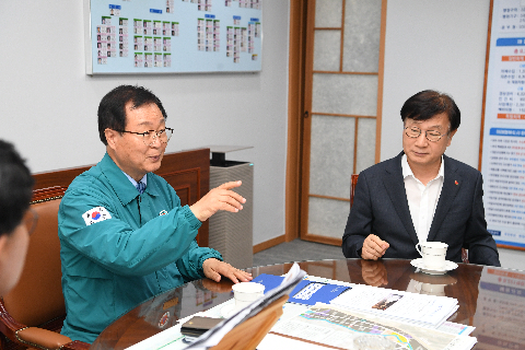 전북 아너소사이어티클럽 성금전달식 (5).JPG