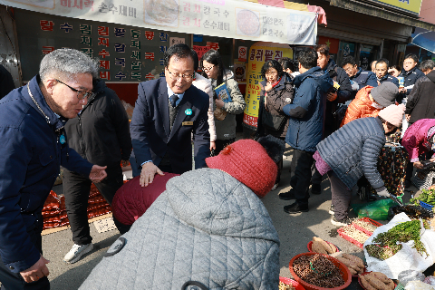 설맞이 전통시장 전기안전 캠페인 (28).jpg