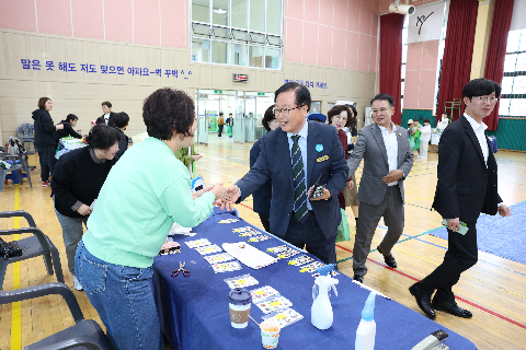 봉서초등학교 학부모회 바자회 (12).JPG