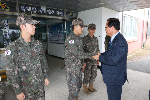 추석맞이 군부대 및 사회복지시설 방문 (3).JPG