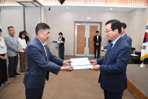 하반기 정기인사 사령교부 (17).JPG