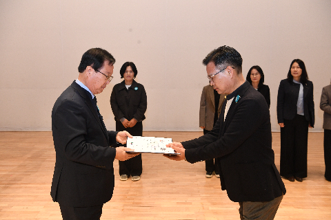 직원월례회 (31).JPG