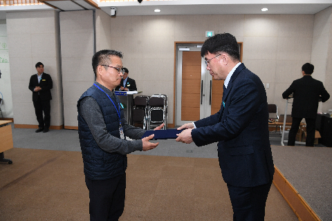 시설관리공단 직원 임용식 및 윤리경영 헌장선포 (76).JPG